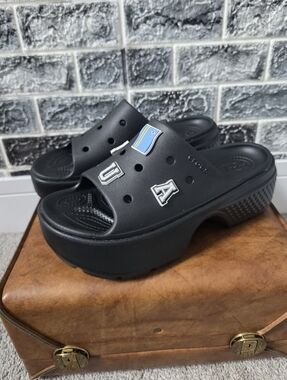 Crocs Women's Black Open Toes Wedge Sandals Size 10